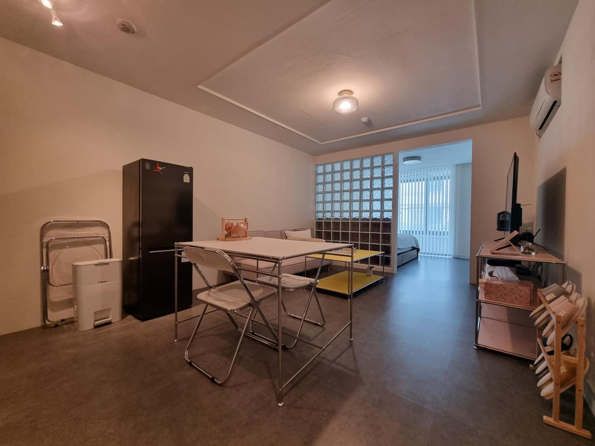 Apartment Yangjae Station & Stream *